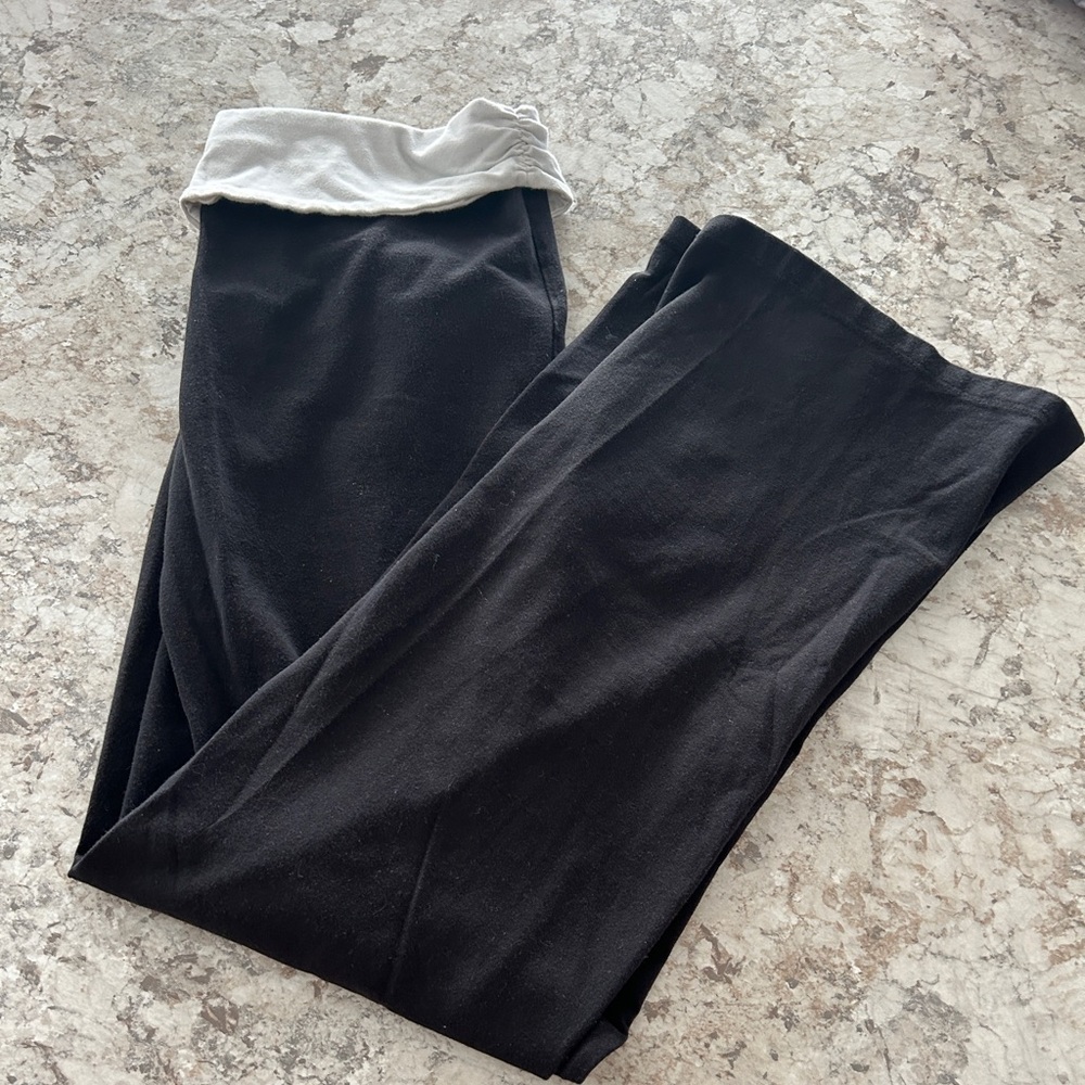 Victoria’s Secret Yoga Pants Foldover Flare Leggings Black Large